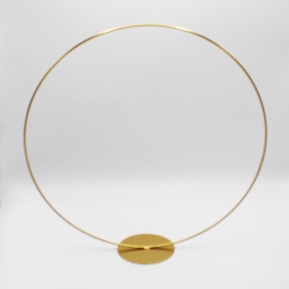 MTH-001 Metallring "Hoop" auf Fuss Farbe gold